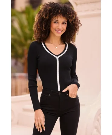 Black & White Contrast Trim Cable Detail V Neck Jumper