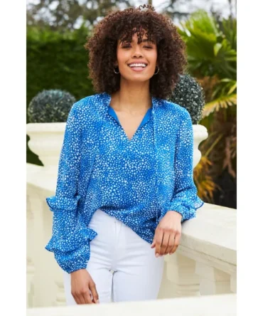 Blue & White Heart Print Ruffle Sleeve Top