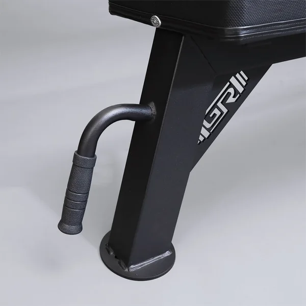 Competition Econ Flat Bench