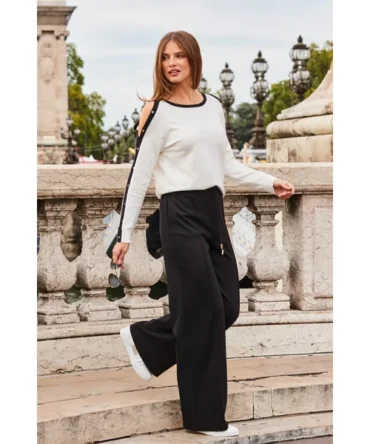 Ivory Eyelet Detail Contrast Sleeve Fine Knit Jumper