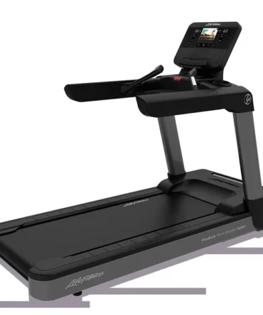 Life Fitness Club Series Plus Treadmill
