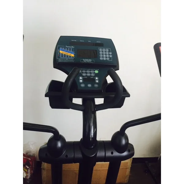 Life Fitness CT 9500 Commercial Cross Trainer. Call Now For Lowest Pricing Guaranteed!