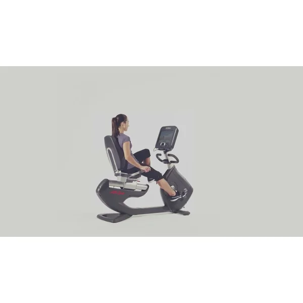 Life Fitness Platinum Club Series Recumbent Lifecycle with Discover SE3 HD Console