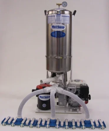 Maxi-Sweep Swimming Pool Vacuum – 5.5 HP Honda