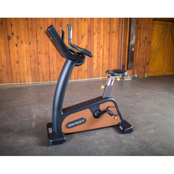 SportsArt C576U Upright Bike