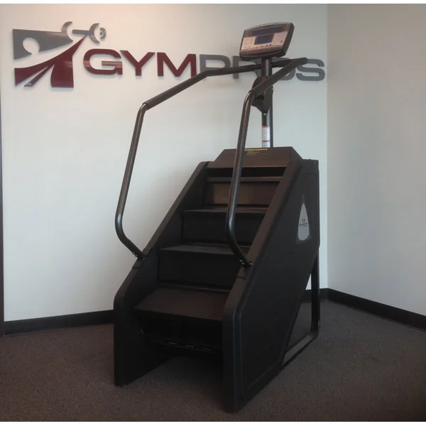 Stairmaster SM916 Commercial Stepmill. Call 888-502-2348 For Lowest Pricing Guaranteed!