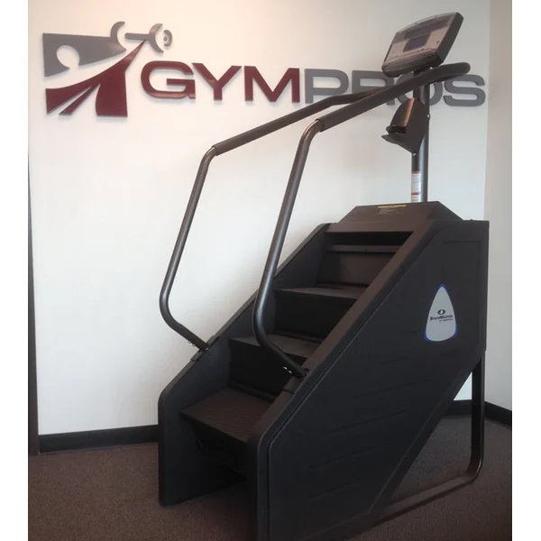 Stairmaster SM916 Commercial Stepmill. Call 888-502-2348 For Lowest Pricing Guaranteed!