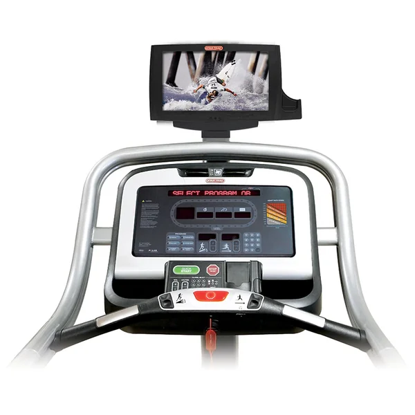 Star Trac E-TRxi Treadmill